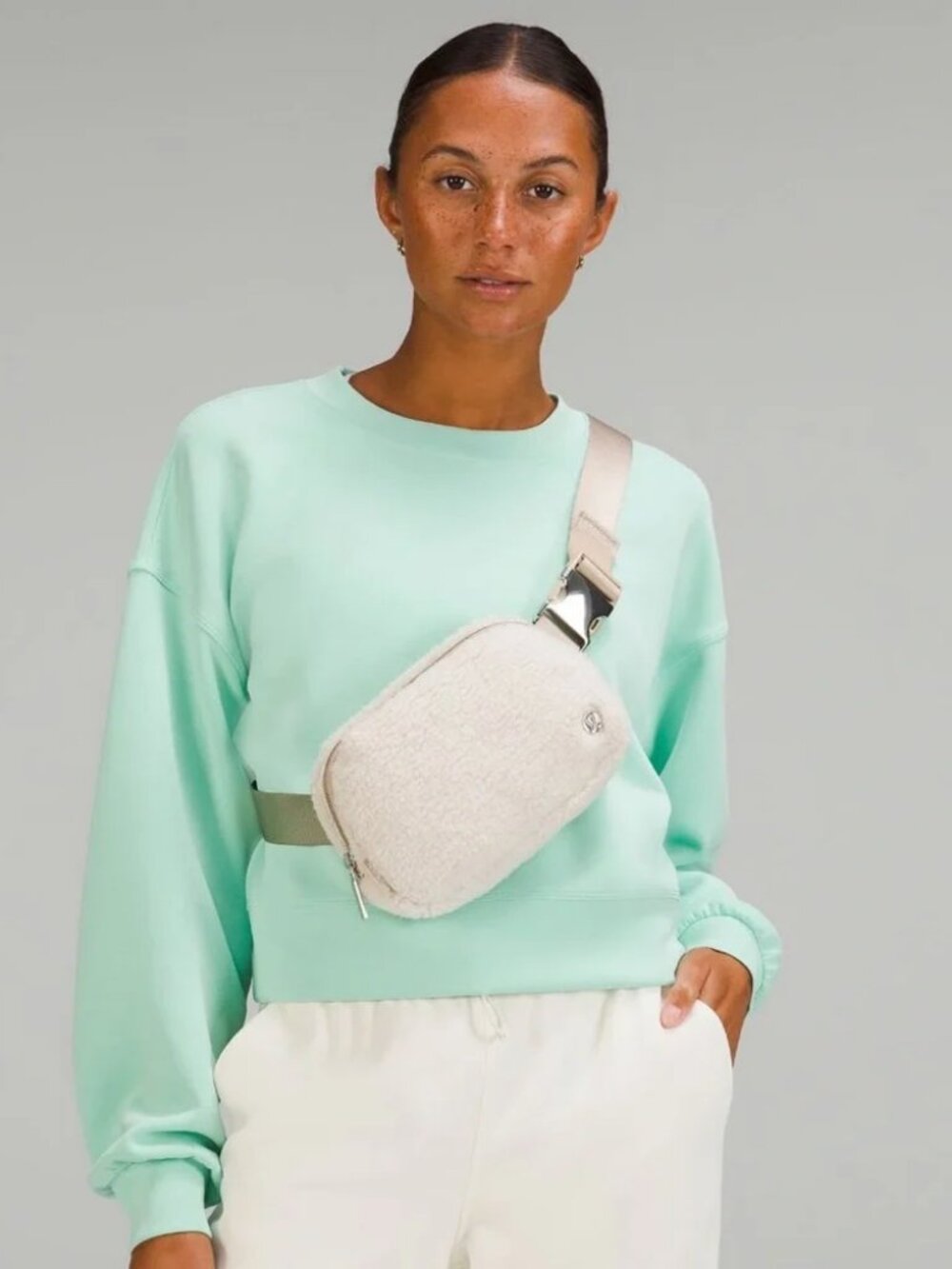 Lululemon Everywhere Belt Bag 1L Sherpa Fleece Cream